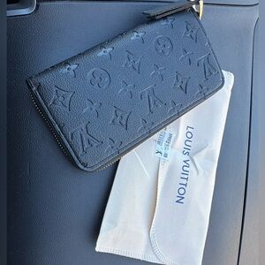 Black Monogram Zip Wallet
